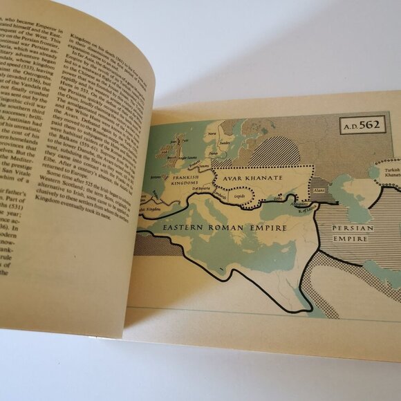 1990s Penguin Book of Medieval History by Colin McEvedy Historical Maps Empires - Picture 10 of 10